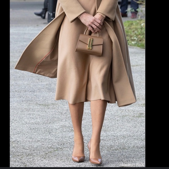 ALDO Coronitiflex Leather Stiletto High Heel Tan sz 6, 3.25" - Picture 4 of 13